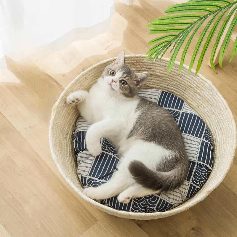 GreenPaws Premium Straw Bed