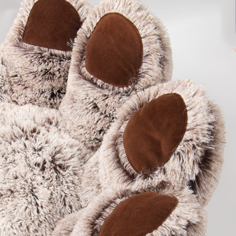 Plush Bear Paw Pet Bed - Pawfection